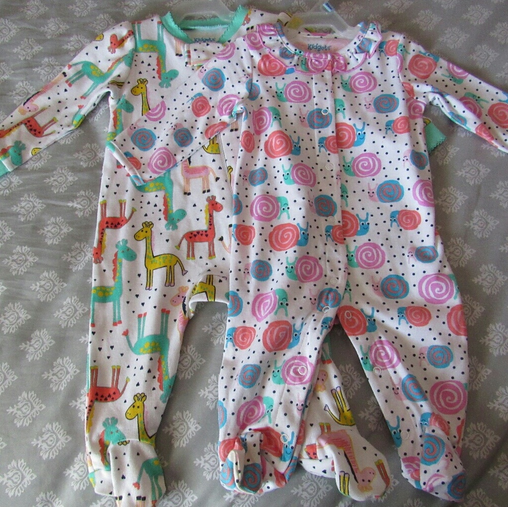 Baby Girl 2 Pc Feet Pajamas 6-9 MO